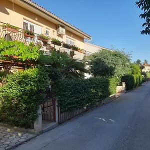 apartman-oliver.in-istria.net/