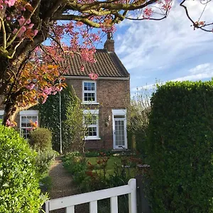 https://ceilidh-cottage-york.yorkshirehotels.net
